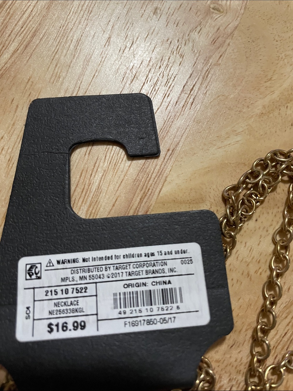 Target Necklases - Picture 2 of 12